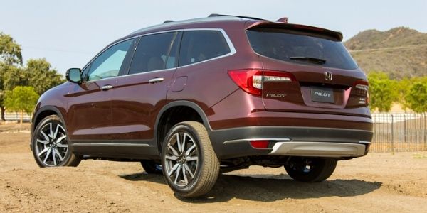 Red 2021 Honda Pilot Rear Exterior in a Desert
