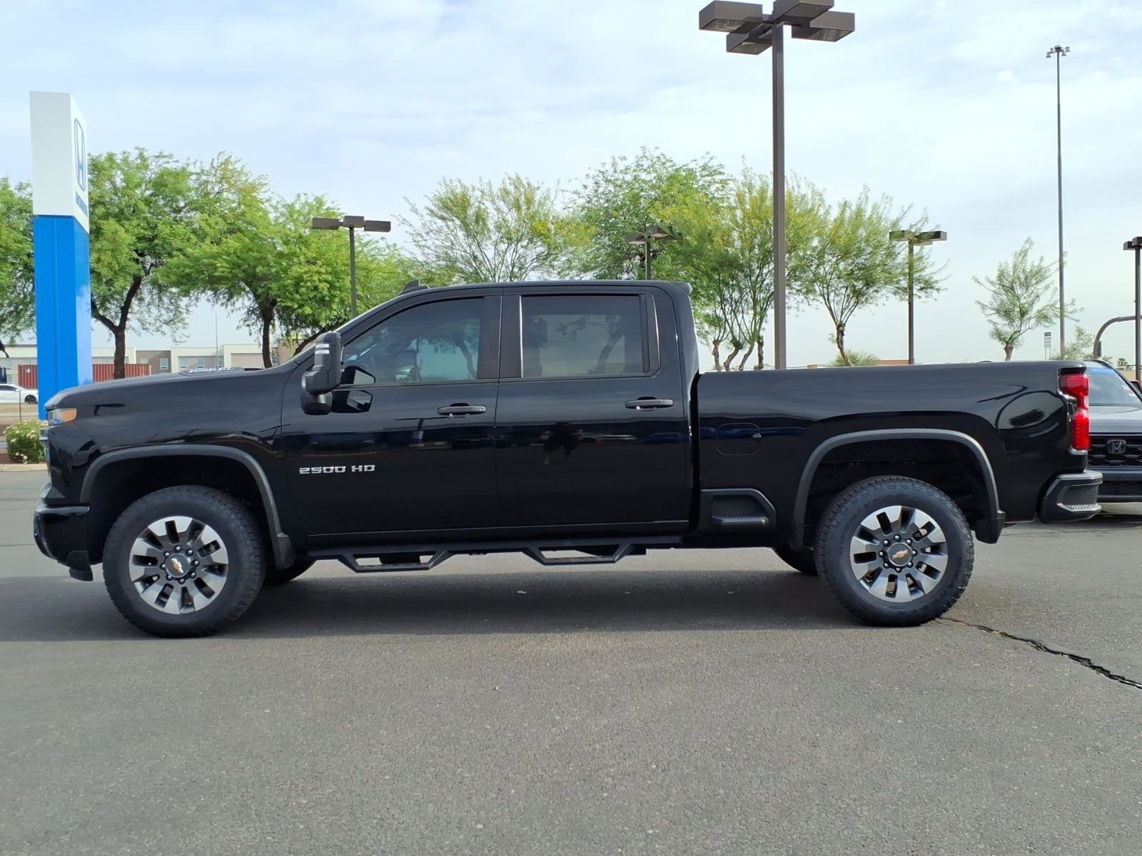 2024 Chevrolet Silverado 2500HD Custom