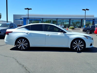 2022 Nissan Altima 2.5 SR