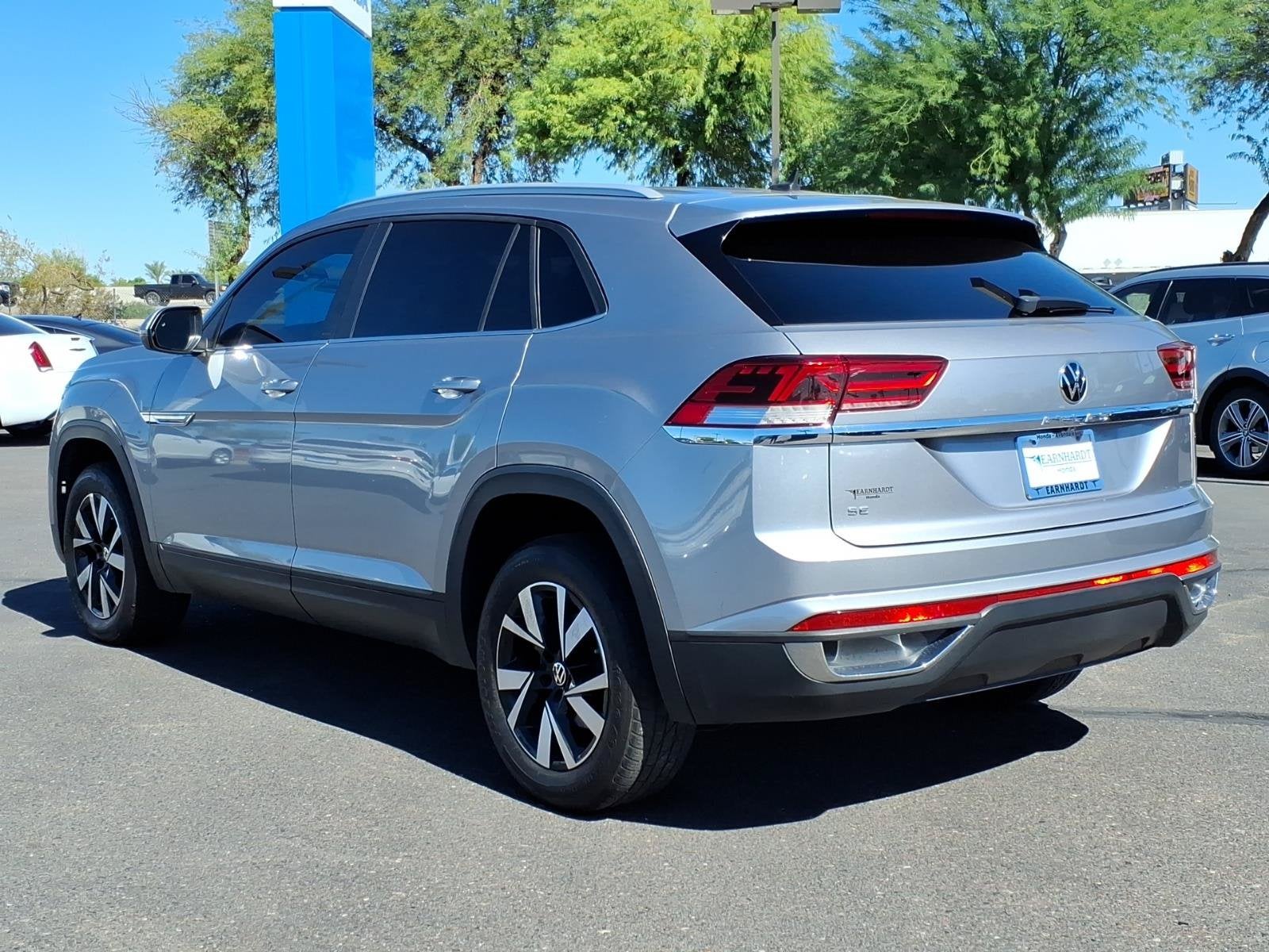 2022 Volkswagen Atlas Cross Sport 2.0T SE