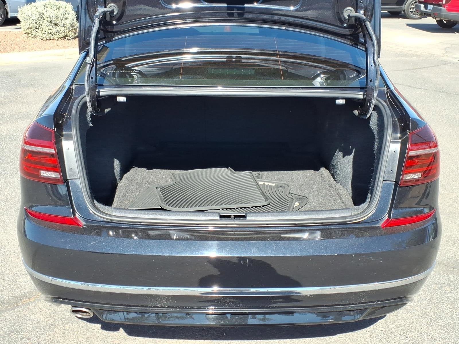 2018 Volkswagen Passat 2.0T S