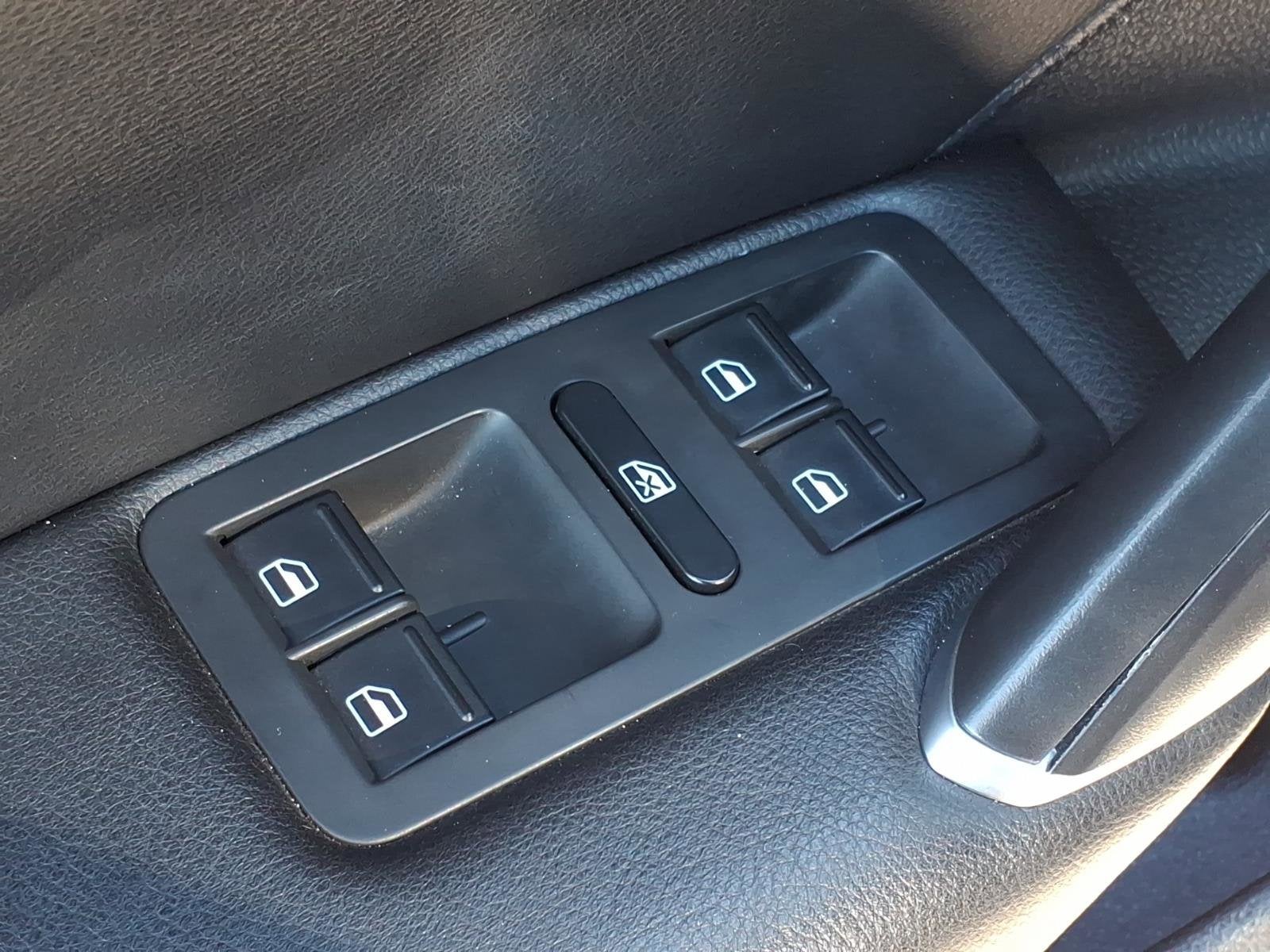 2018 Volkswagen Passat 2.0T S