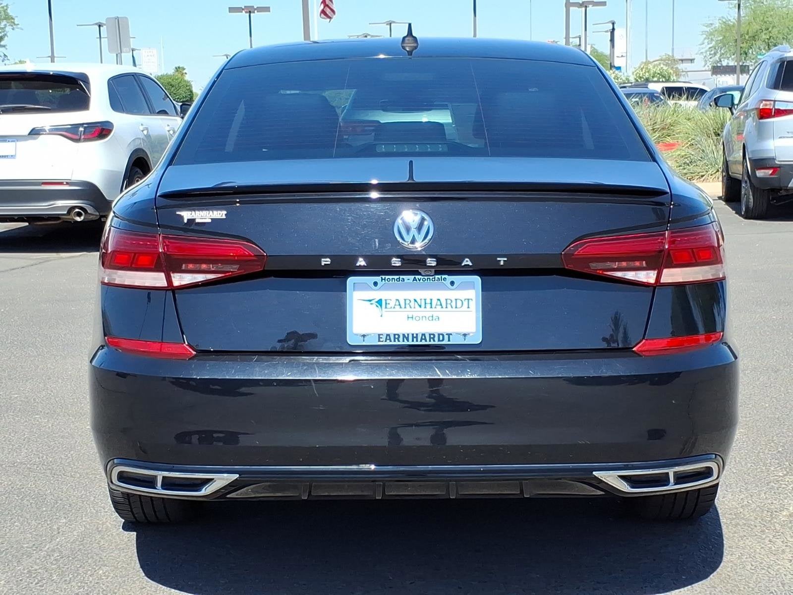 2020 Volkswagen Passat 2.0T R-Line