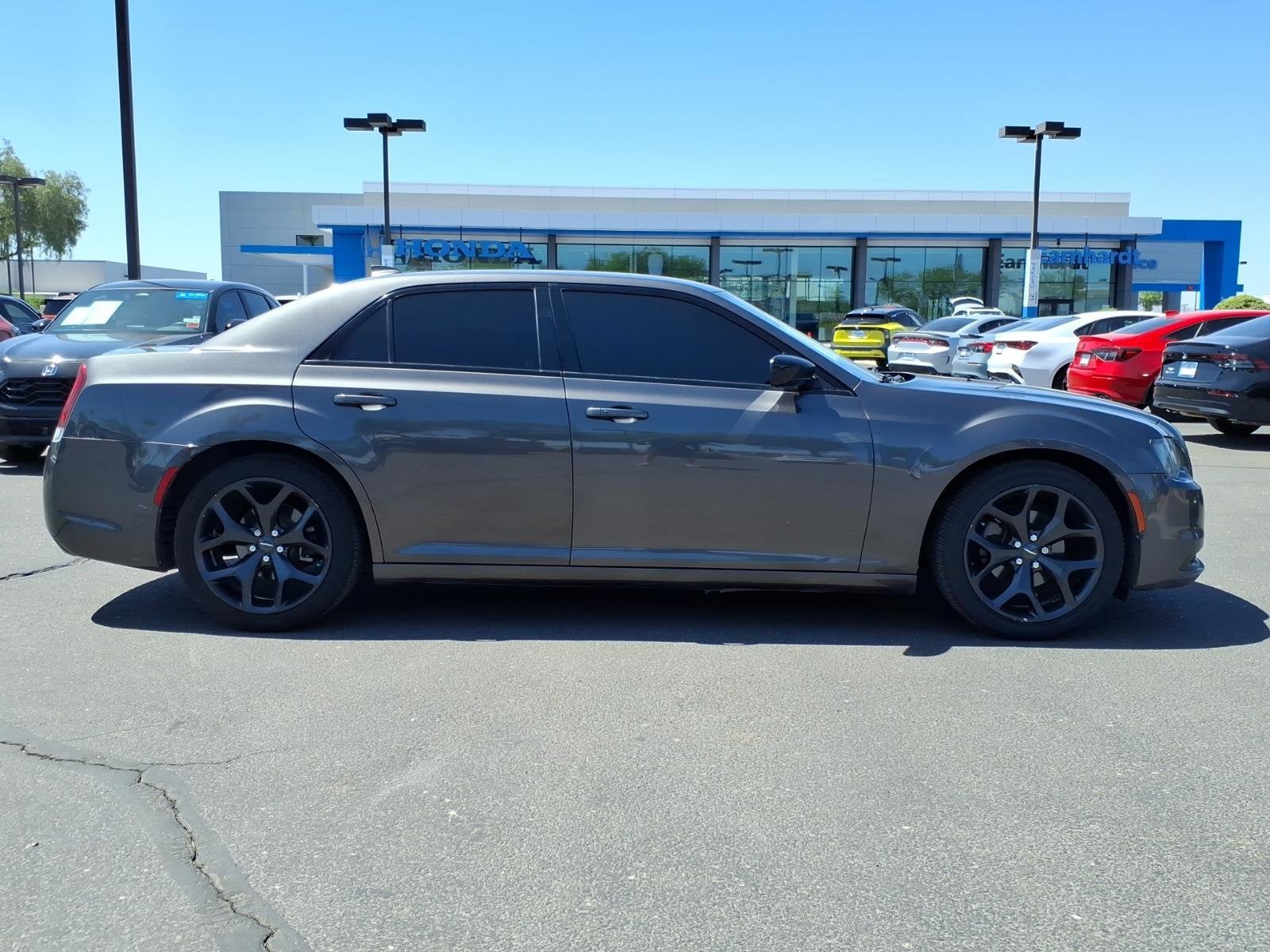 2021 Chrysler 300 Touring