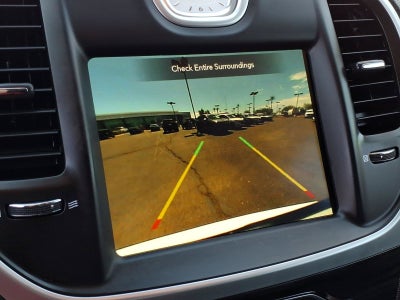 2022 Chrysler 300 Touring L