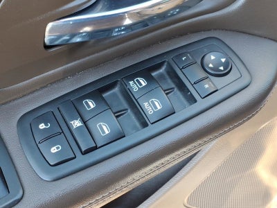 2012 Chrysler Town & Country Touring-L