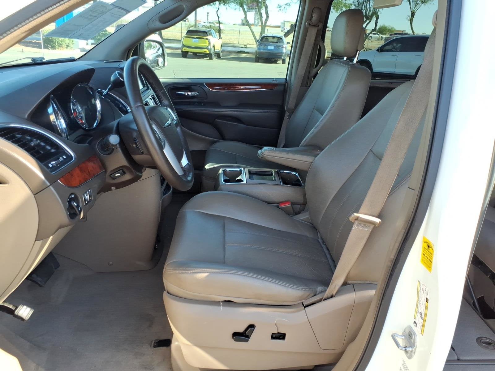 2012 Chrysler Town & Country Touring-L