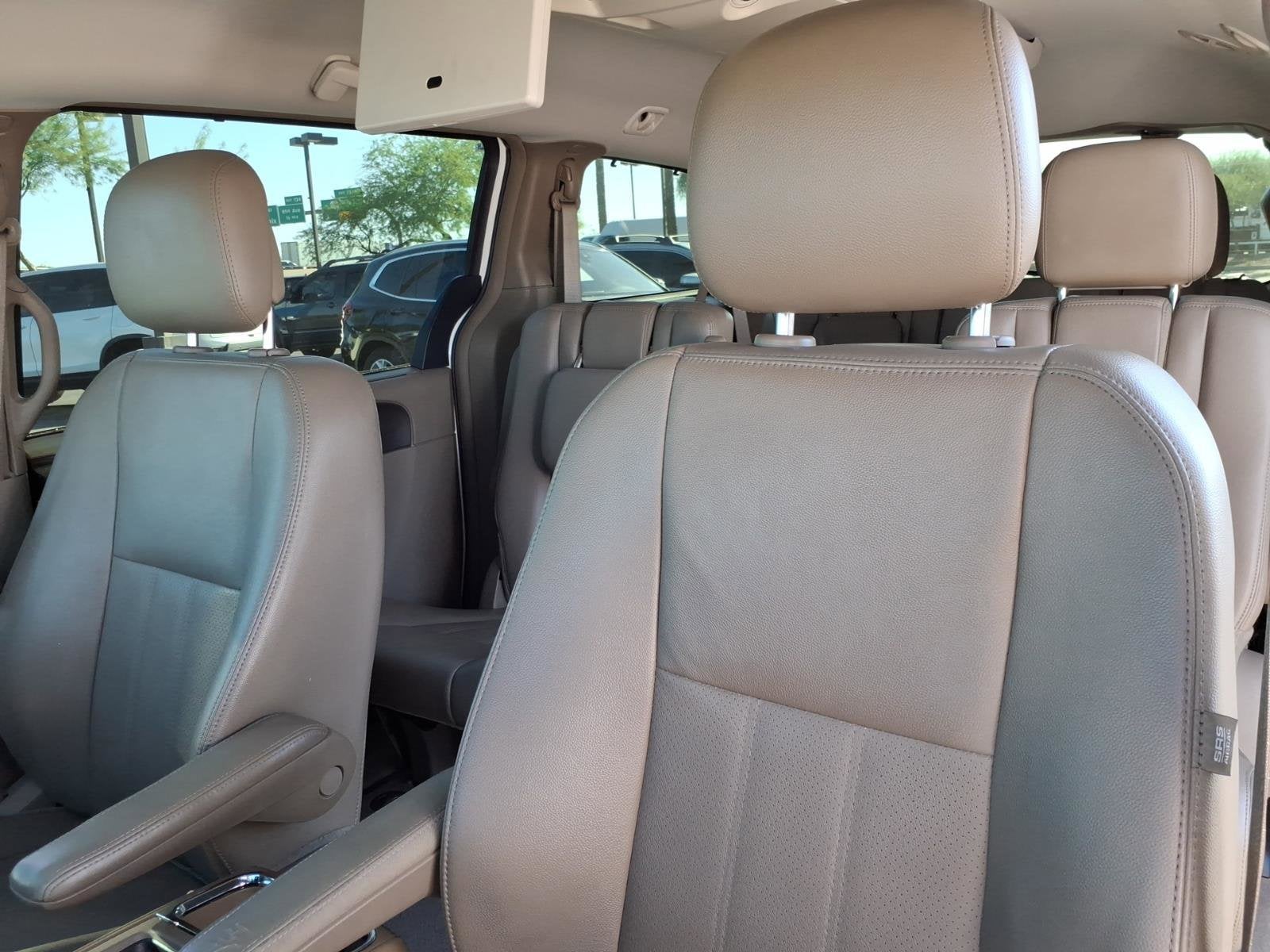 2012 Chrysler Town & Country Touring-L