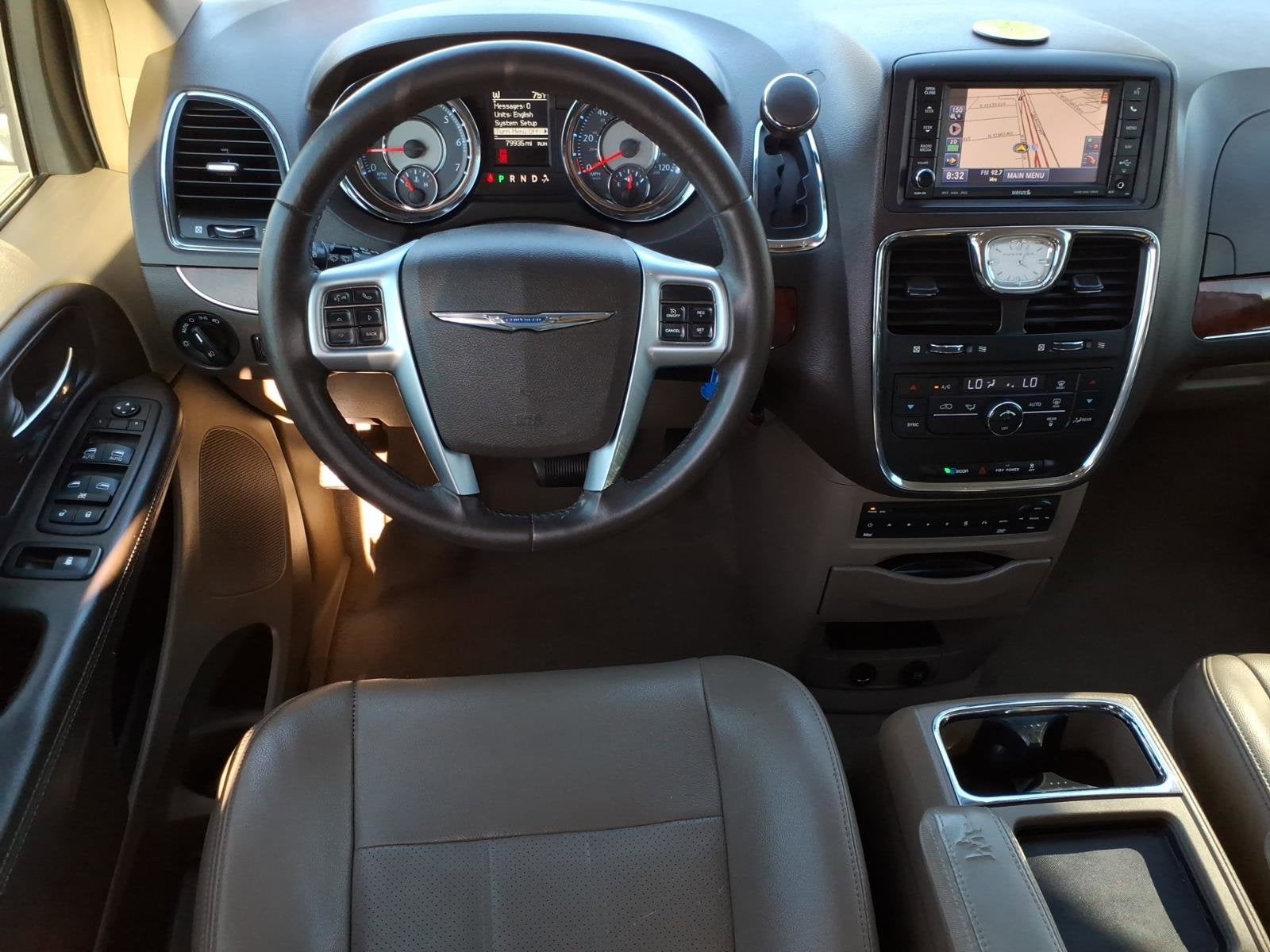 2012 Chrysler Town & Country Touring-L