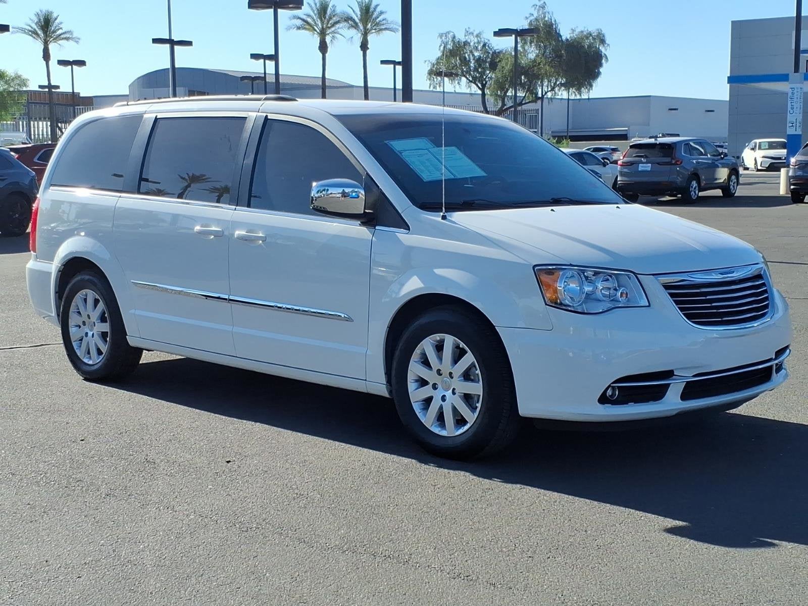 2012 Chrysler Town & Country Touring-L