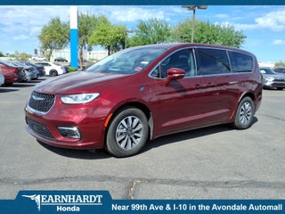2022 Chrysler Pacifica Hybrid Touring L