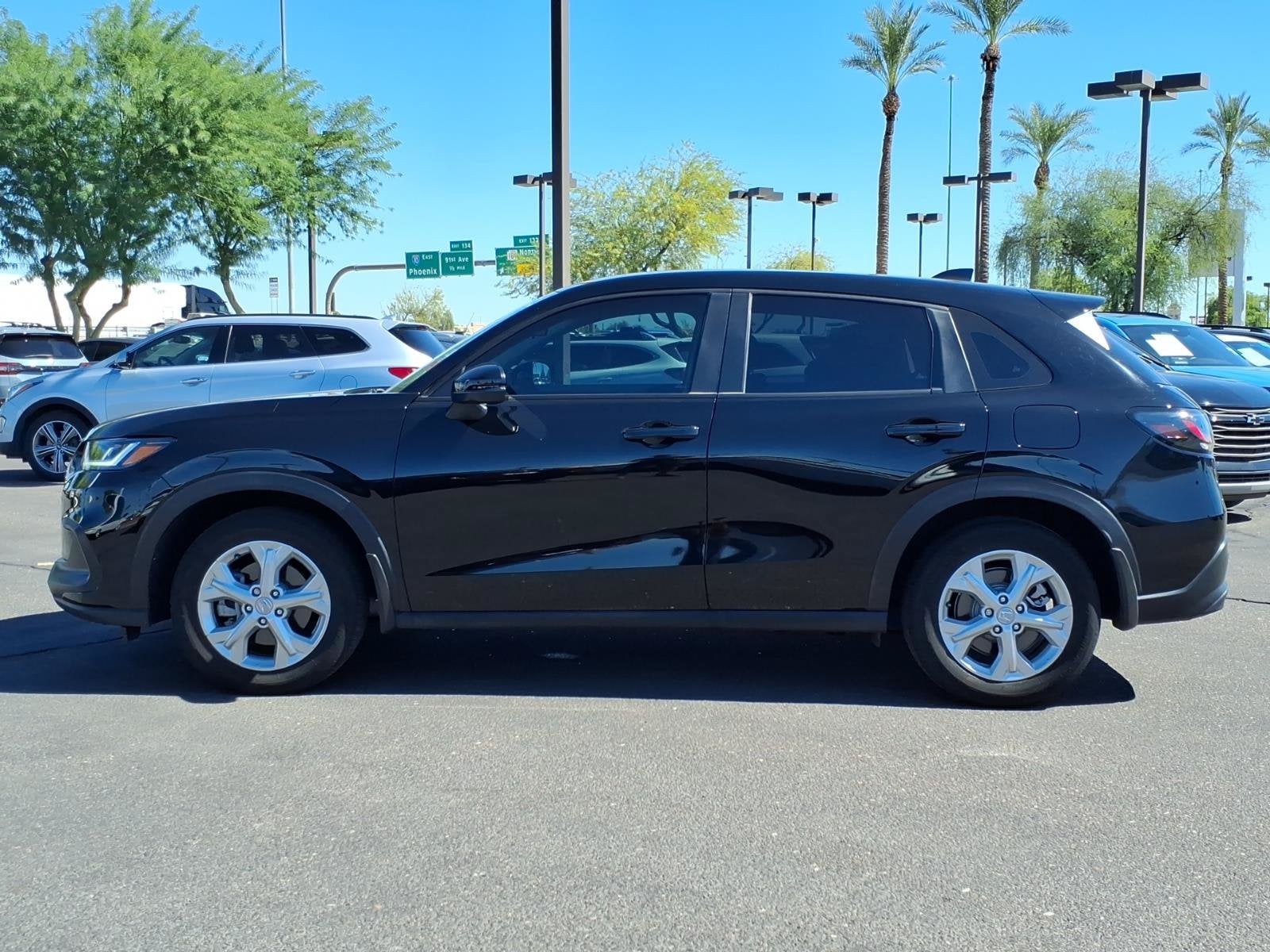 2025 Honda HR-V LX