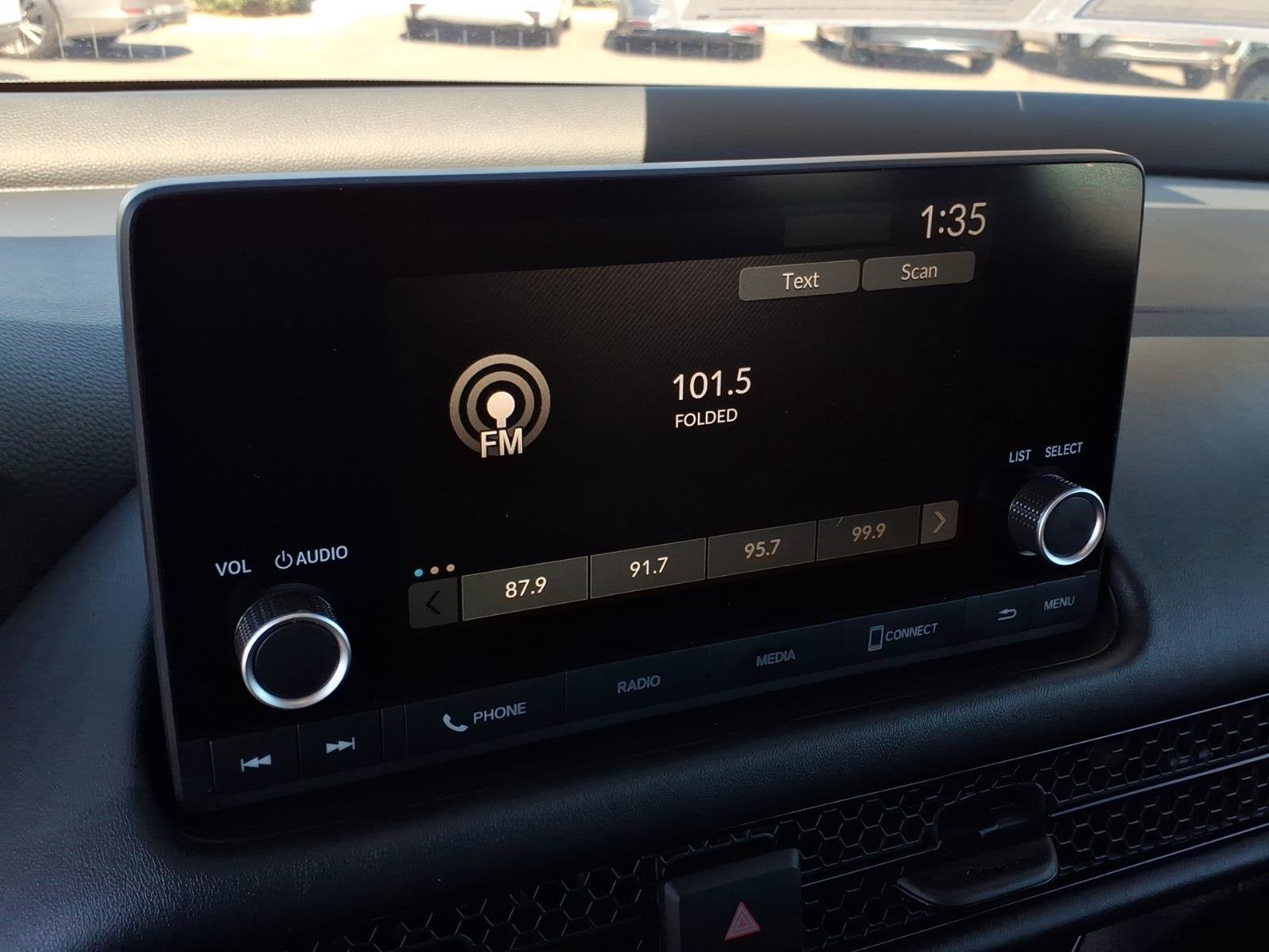 2023 Honda HR-V LX