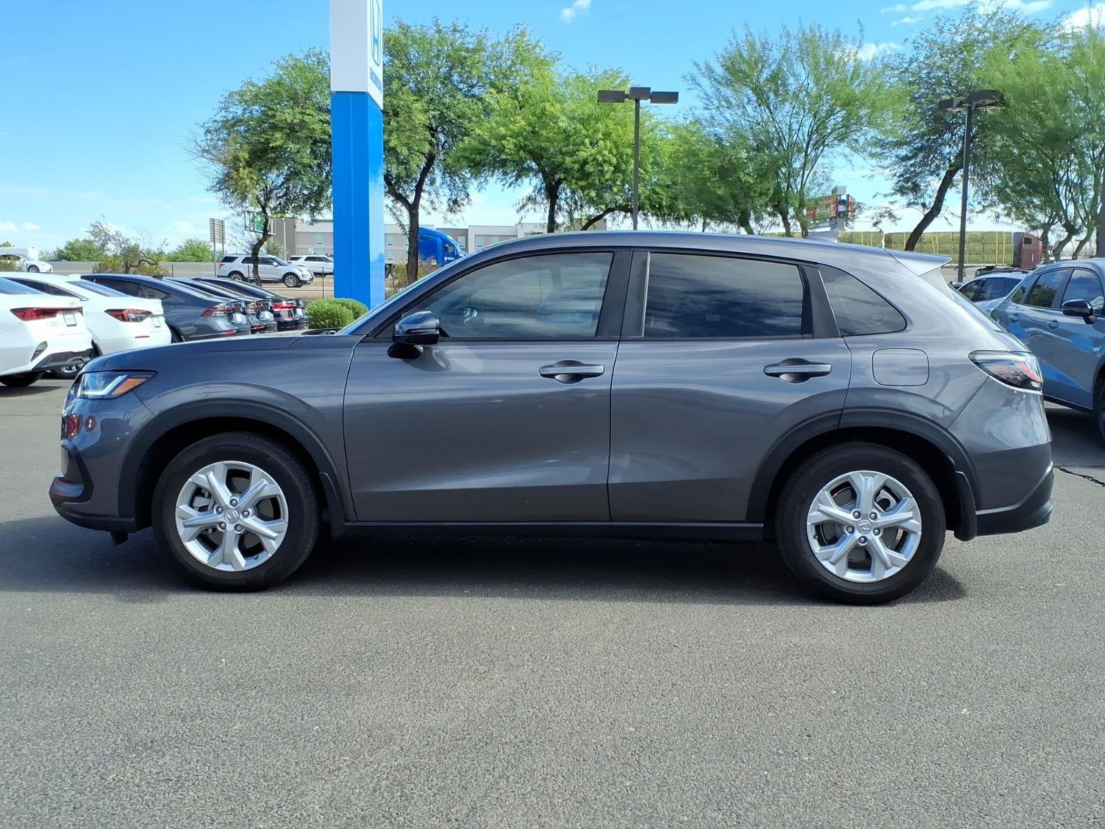 2025 Honda HR-V LX