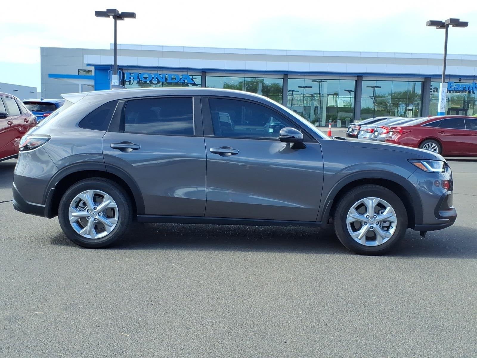 2025 Honda HR-V LX