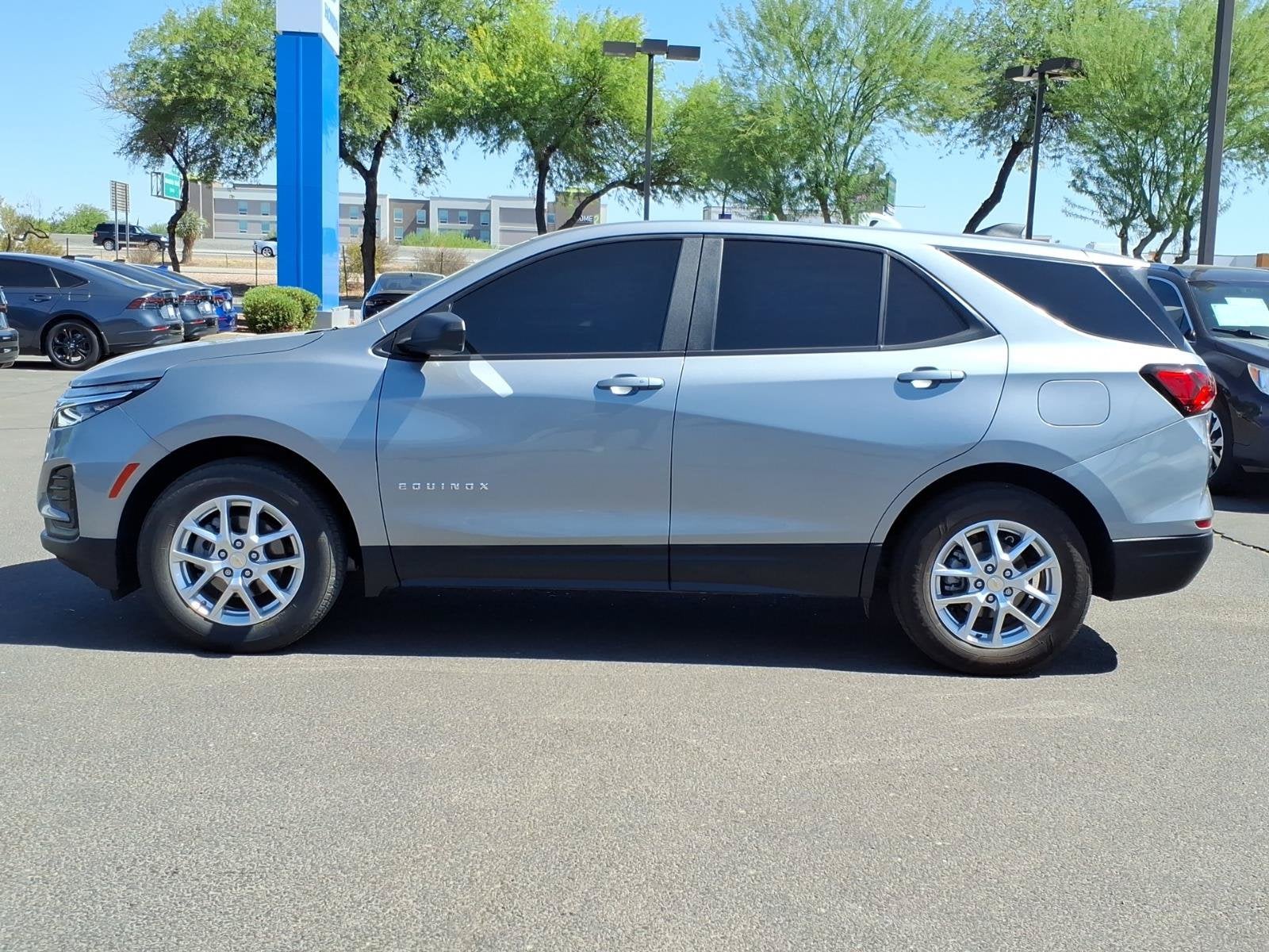 2024 Chevrolet Equinox LS