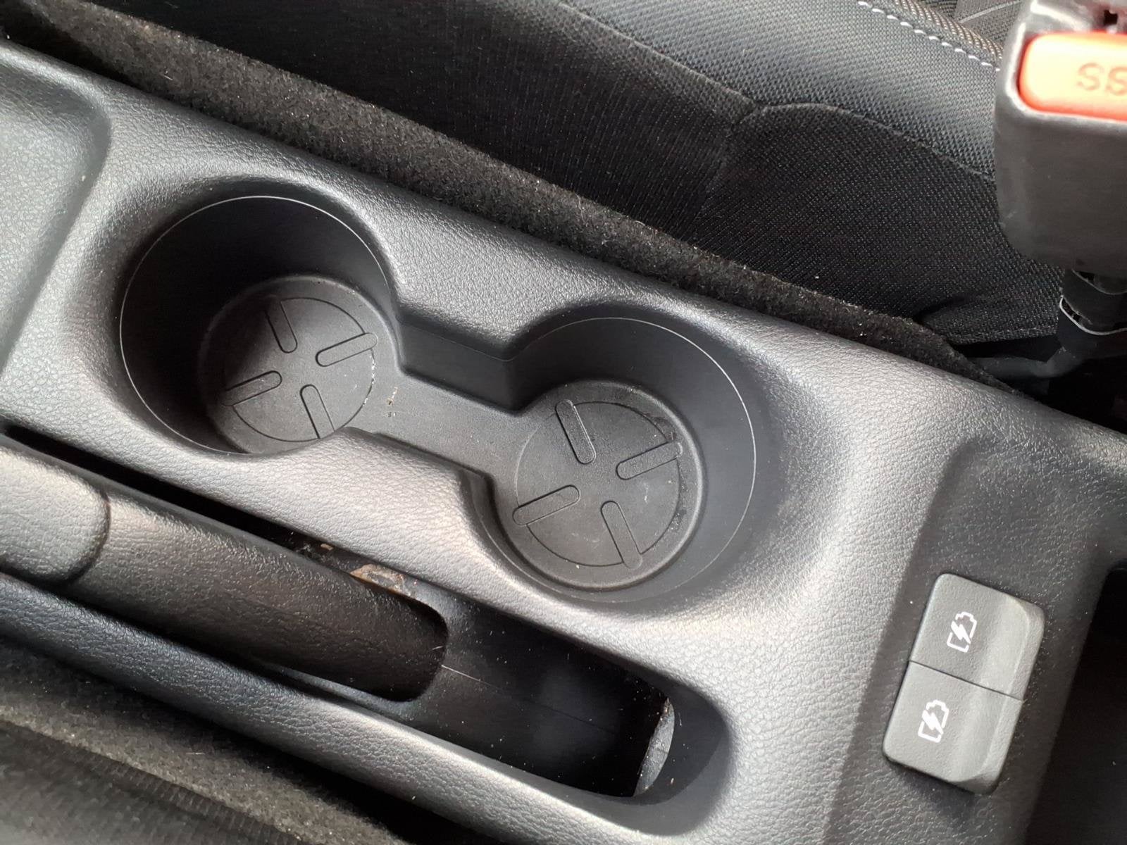 2018 Nissan Kicks S