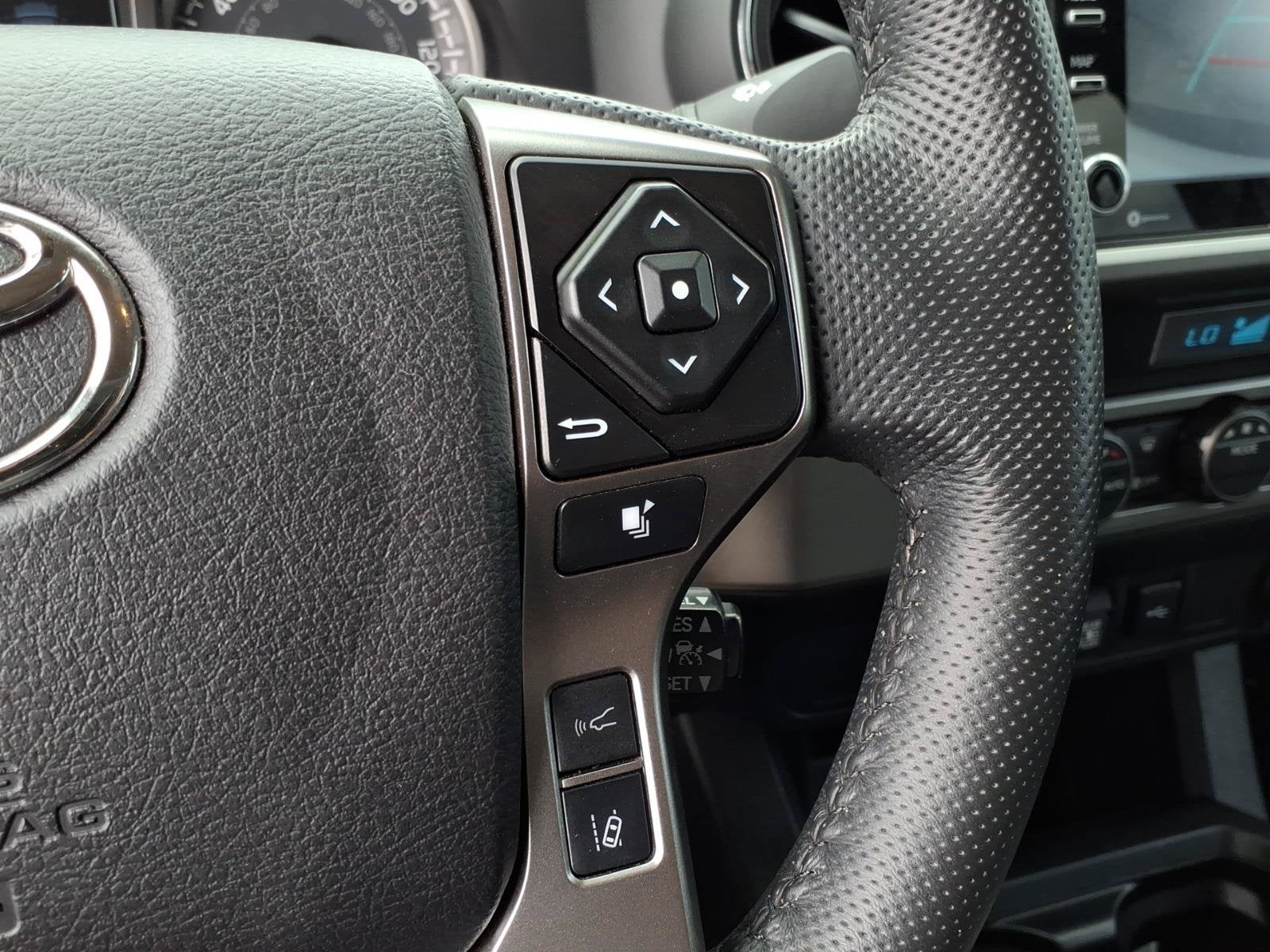 2022 Toyota Tacoma 2WD Base