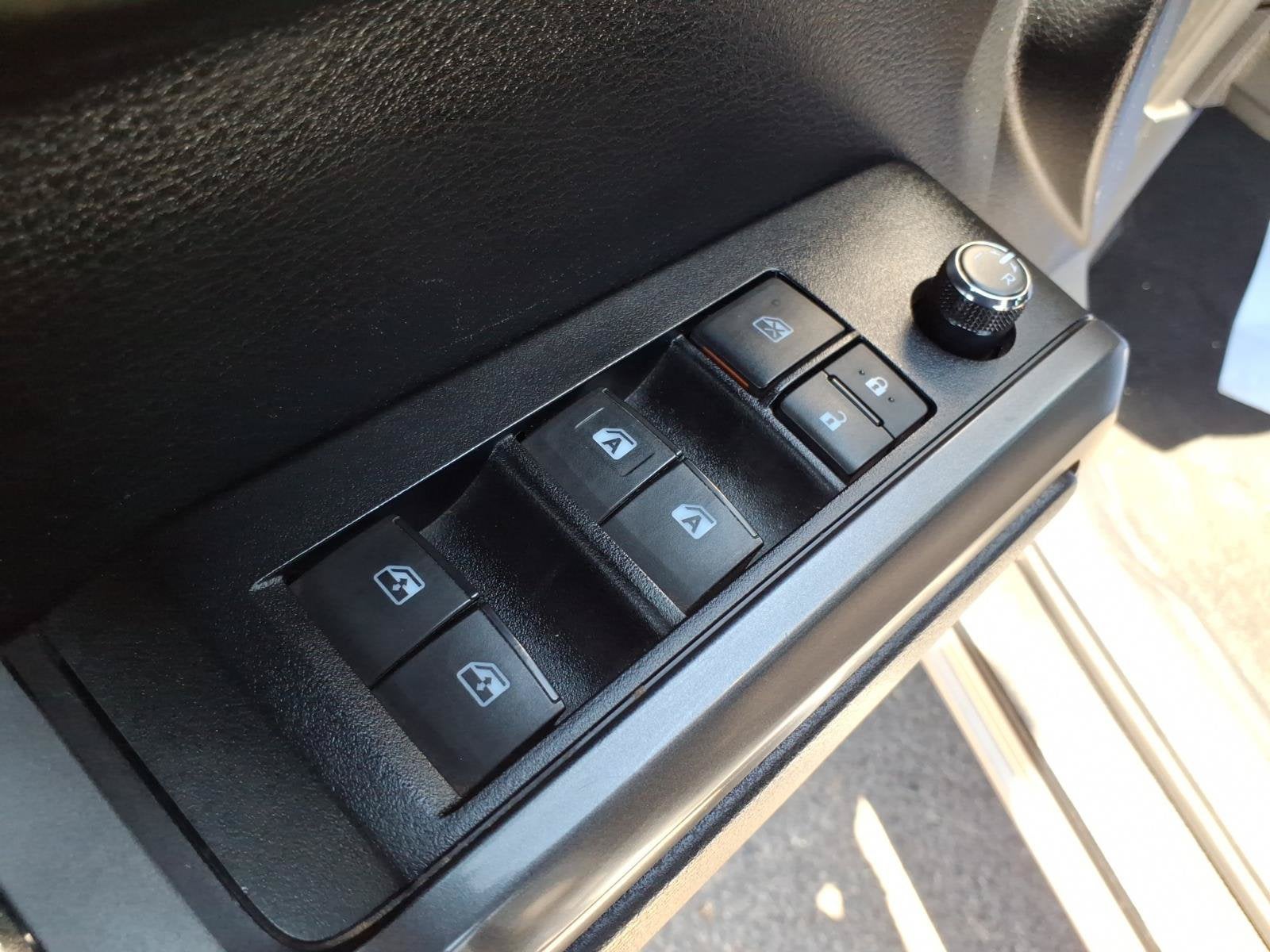 2017 Toyota Tacoma Base