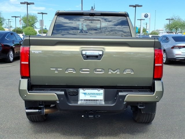2025 Toyota Tacoma 4WD SR5