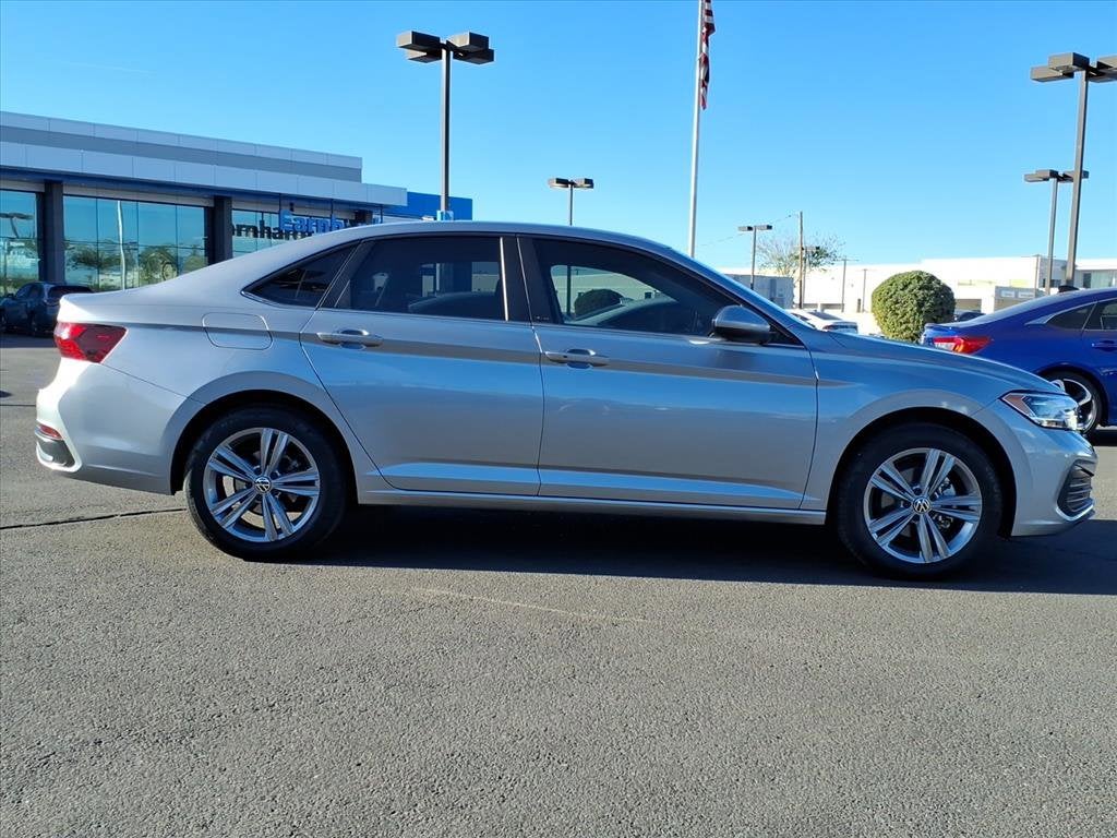 2024 Volkswagen Jetta SE