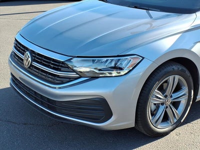 2024 Volkswagen Jetta SE