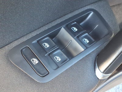 2018 Volkswagen Golf Base