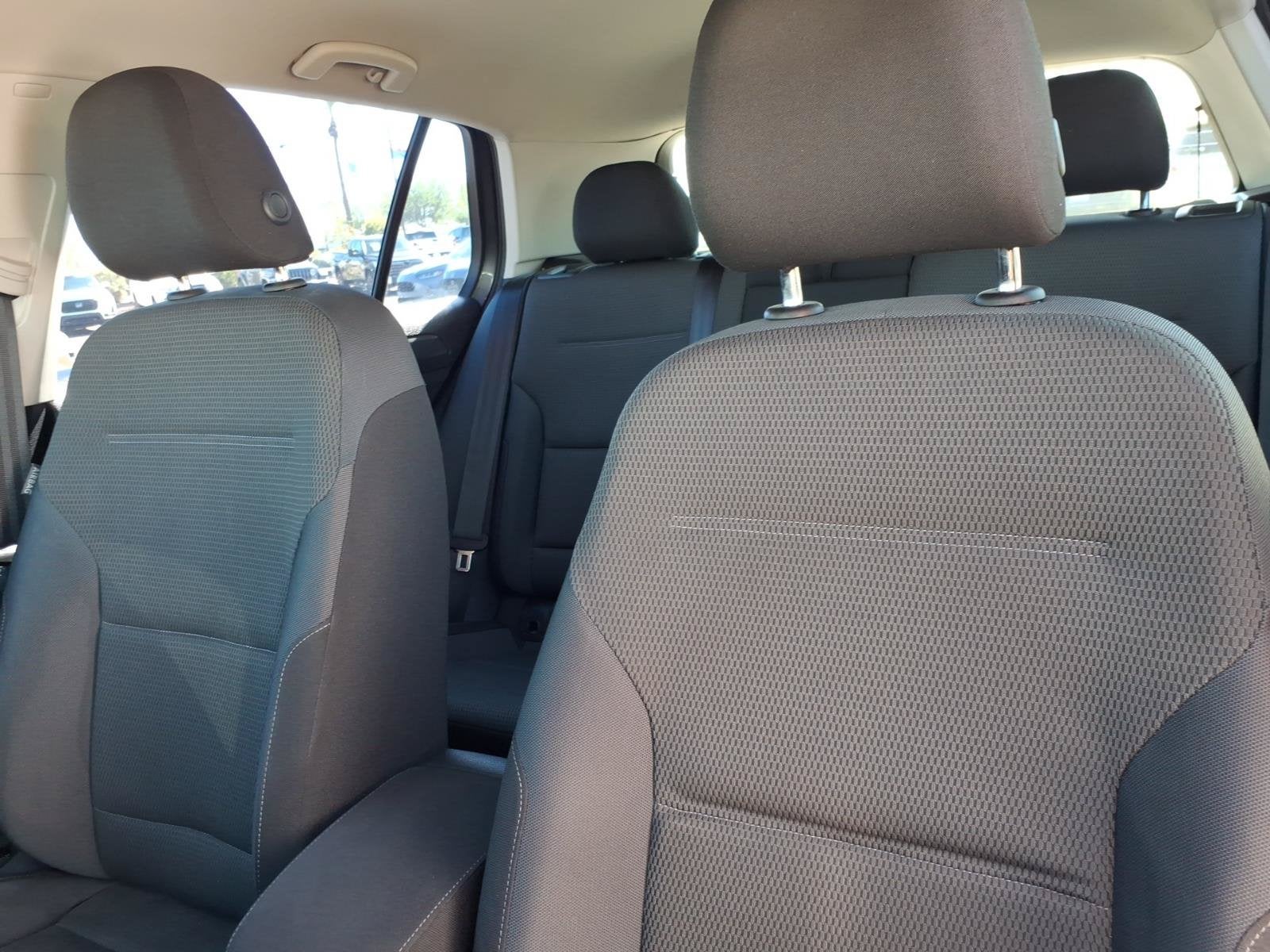 2018 Volkswagen Golf Base
