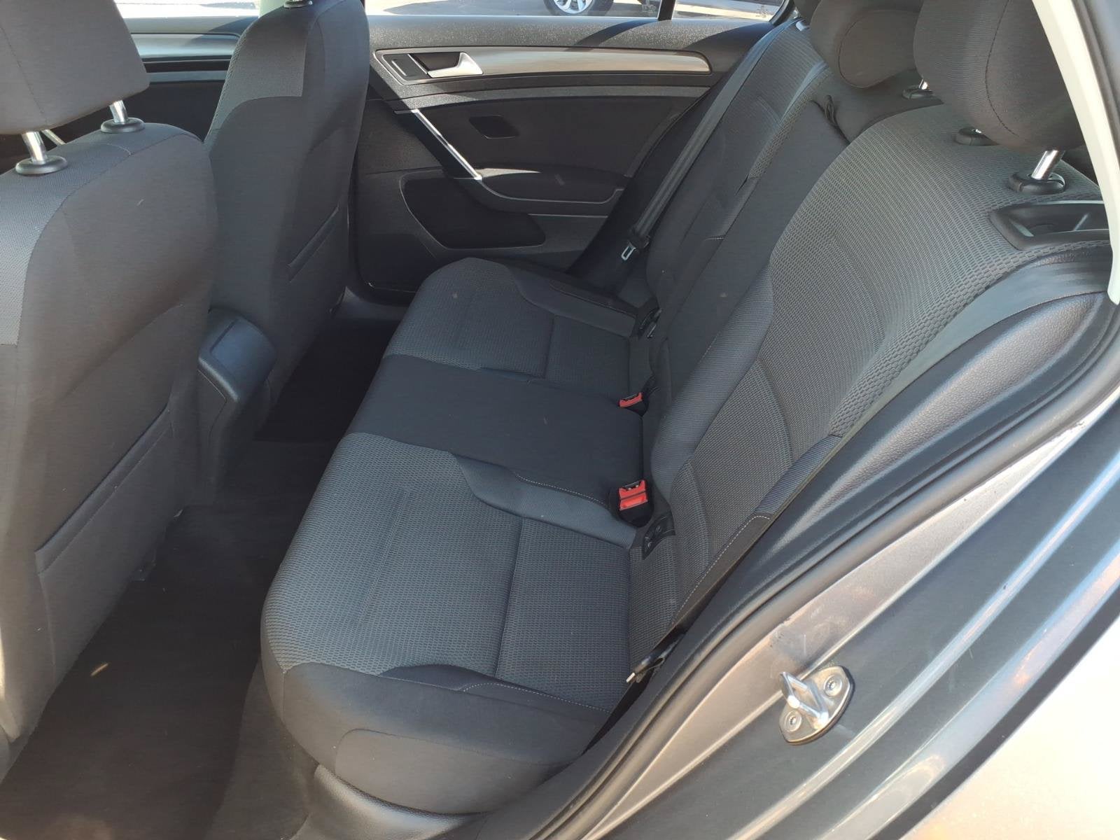 2018 Volkswagen Golf Base