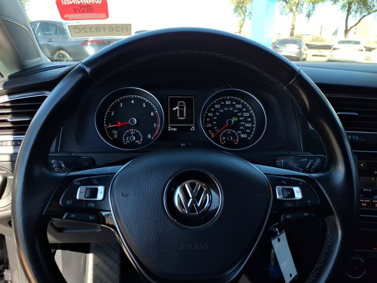 2018 Volkswagen Golf Base