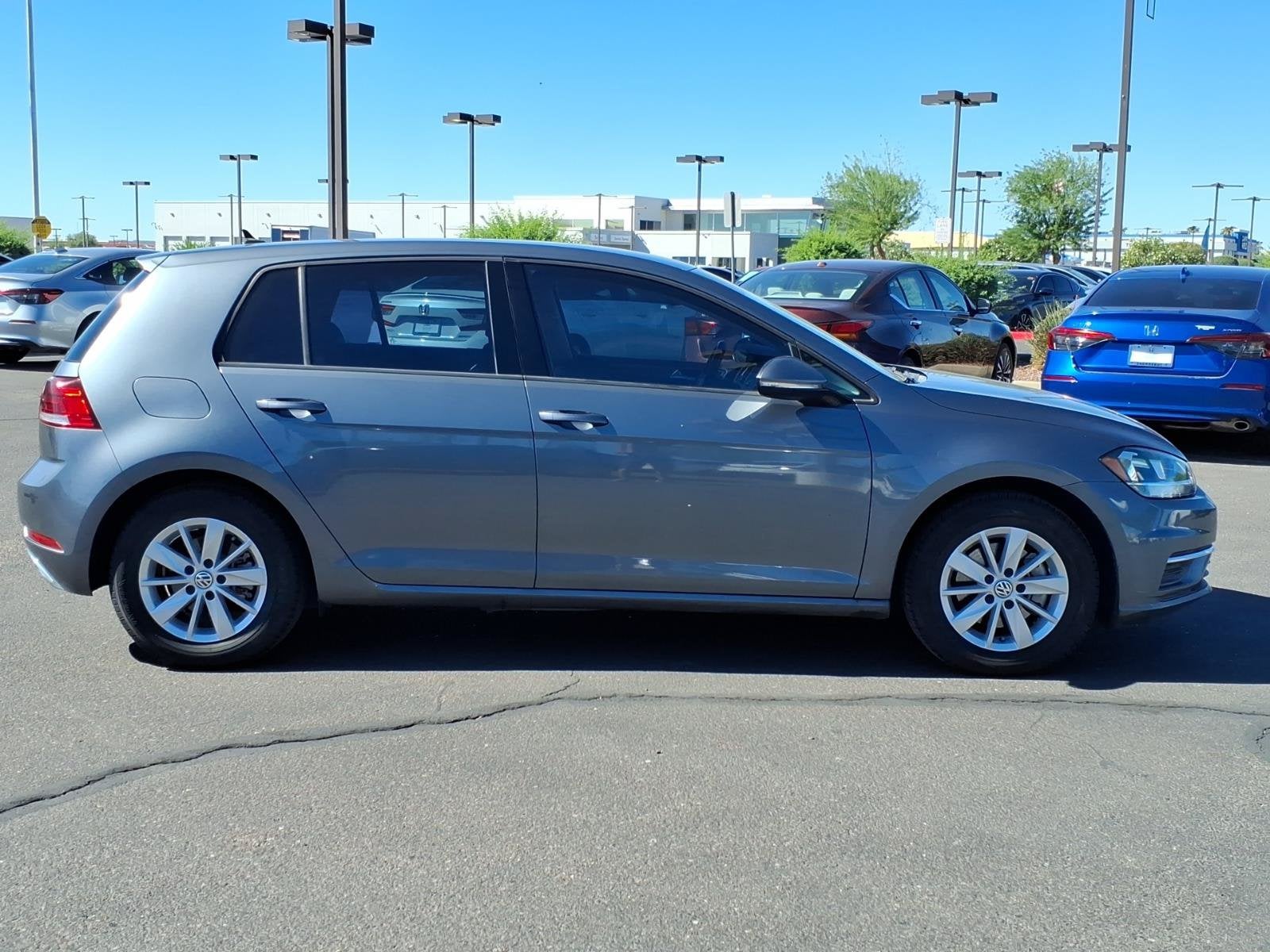 2018 Volkswagen Golf Base