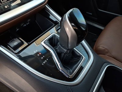 2022 Subaru Outback Touring XT