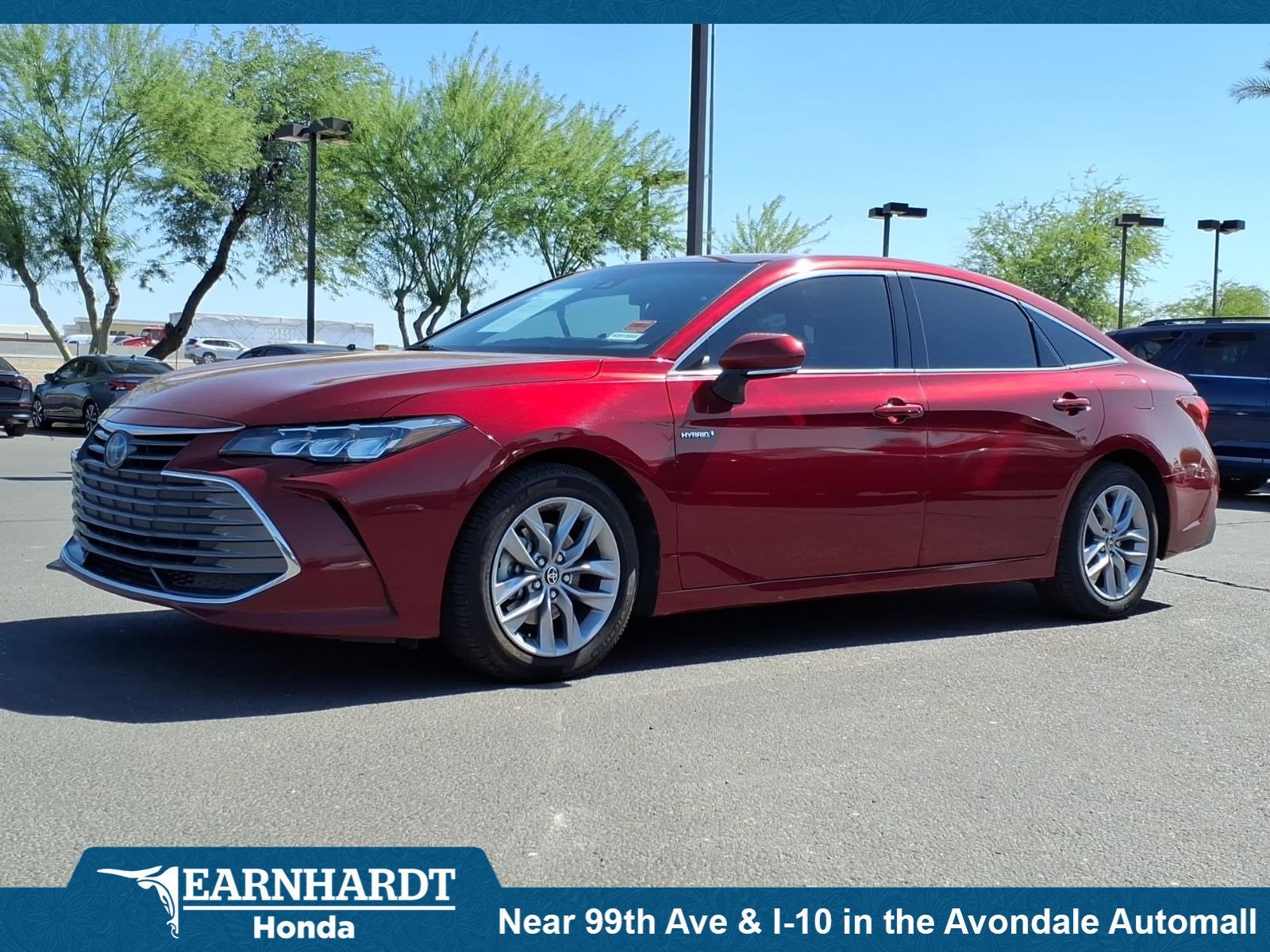 2021 Toyota Avalon Hybrid XLE