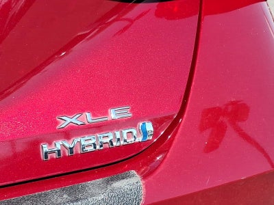 2021 Toyota Avalon Hybrid XLE