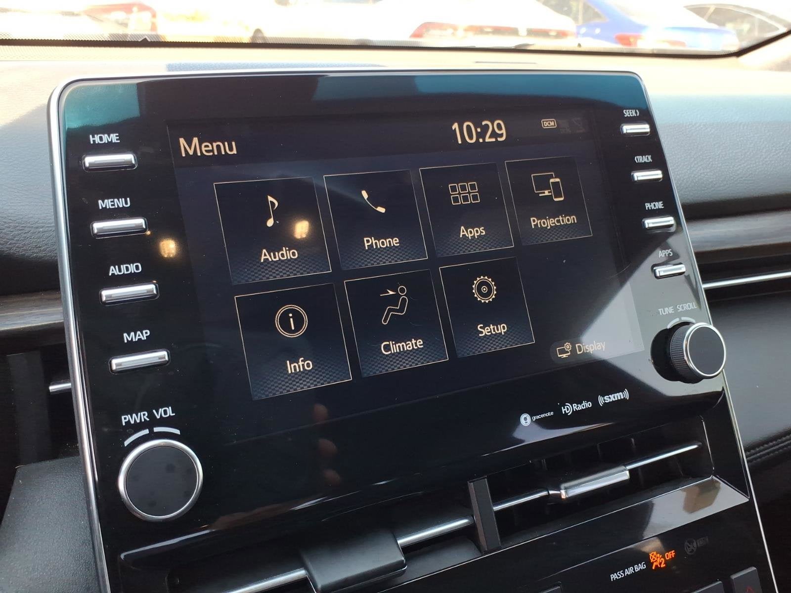 2021 Toyota Avalon Hybrid XLE