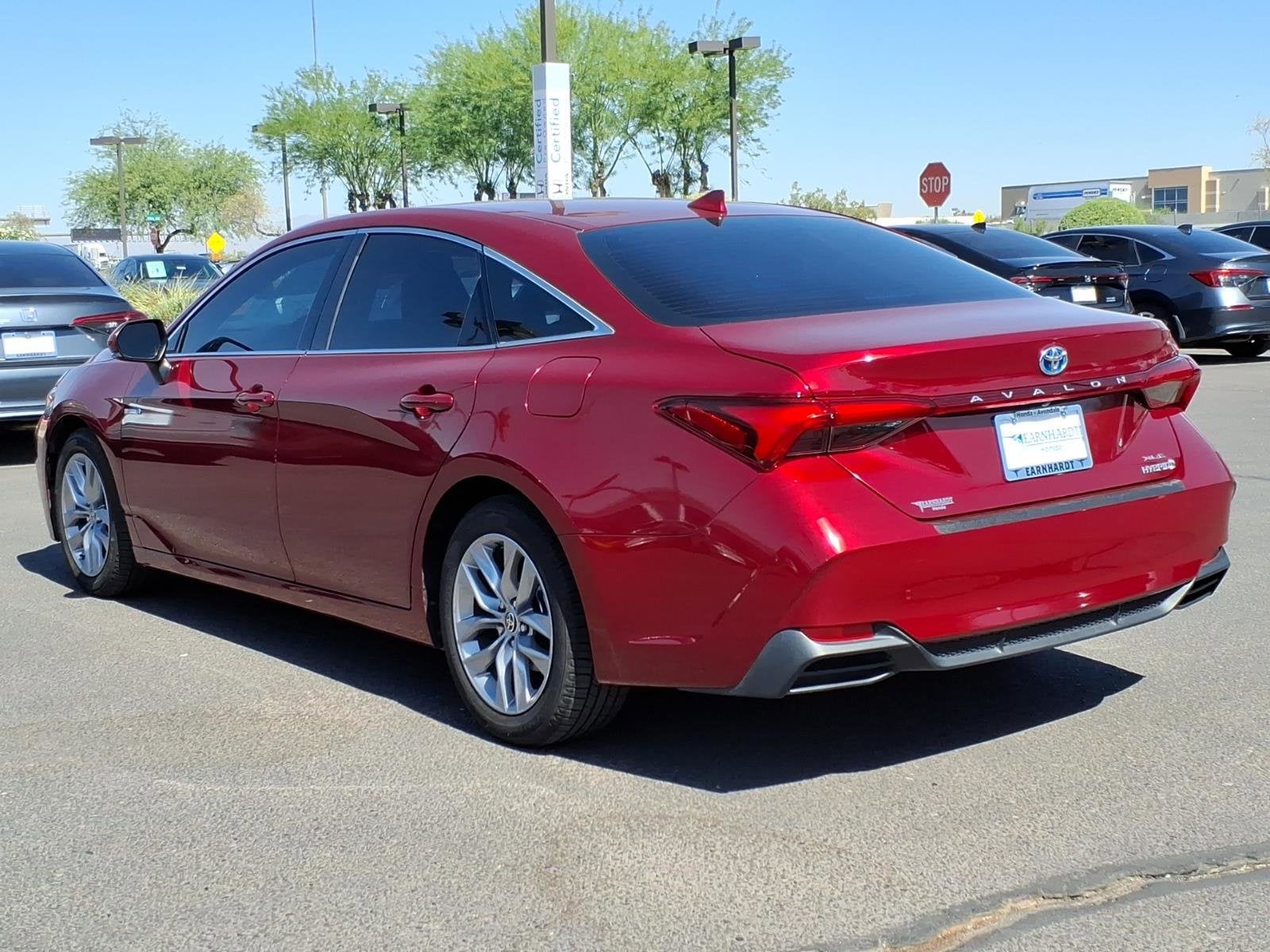 2021 Toyota Avalon Hybrid XLE