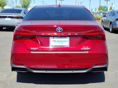 2021 Toyota Avalon Hybrid XLE