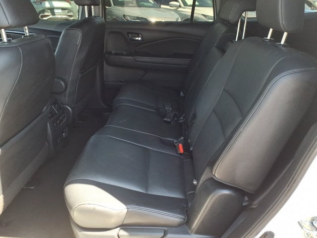 2021 Honda Pilot Touring 8-Passenger