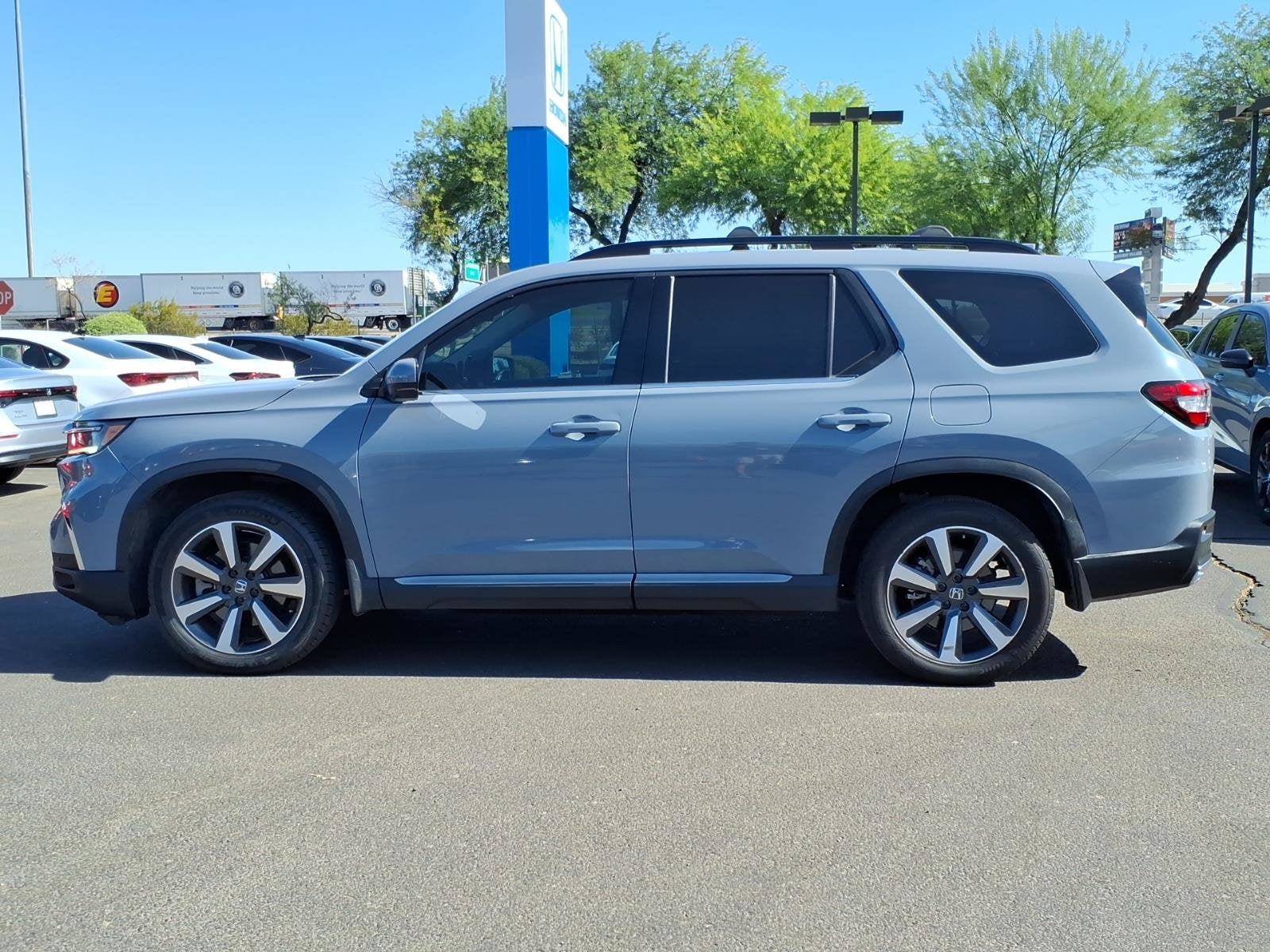 2025 Honda Pilot Touring