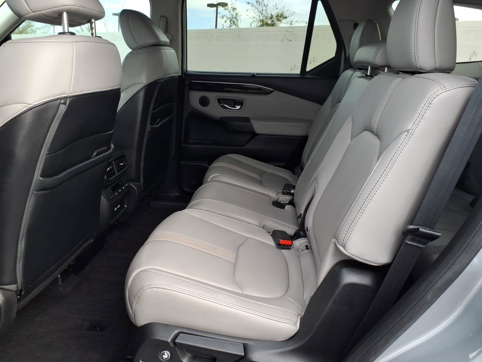 2023 Honda Pilot EX-L 8 Passenger