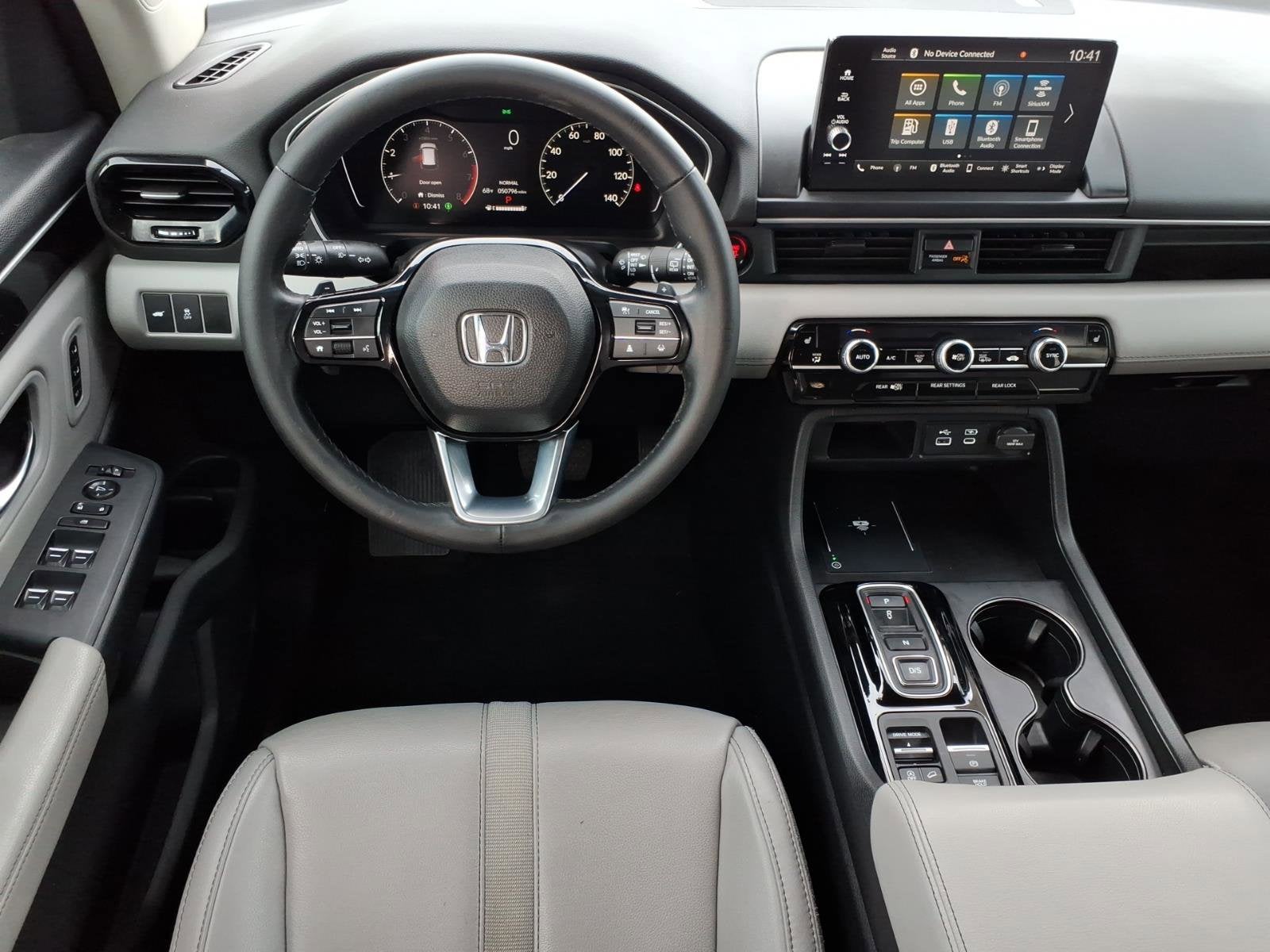 2023 Honda Pilot EX-L 8 Passenger