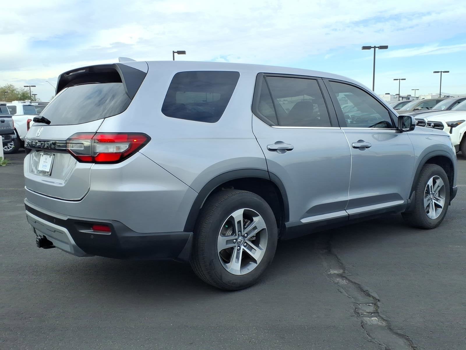 2023 Honda Pilot EX-L 8 Passenger