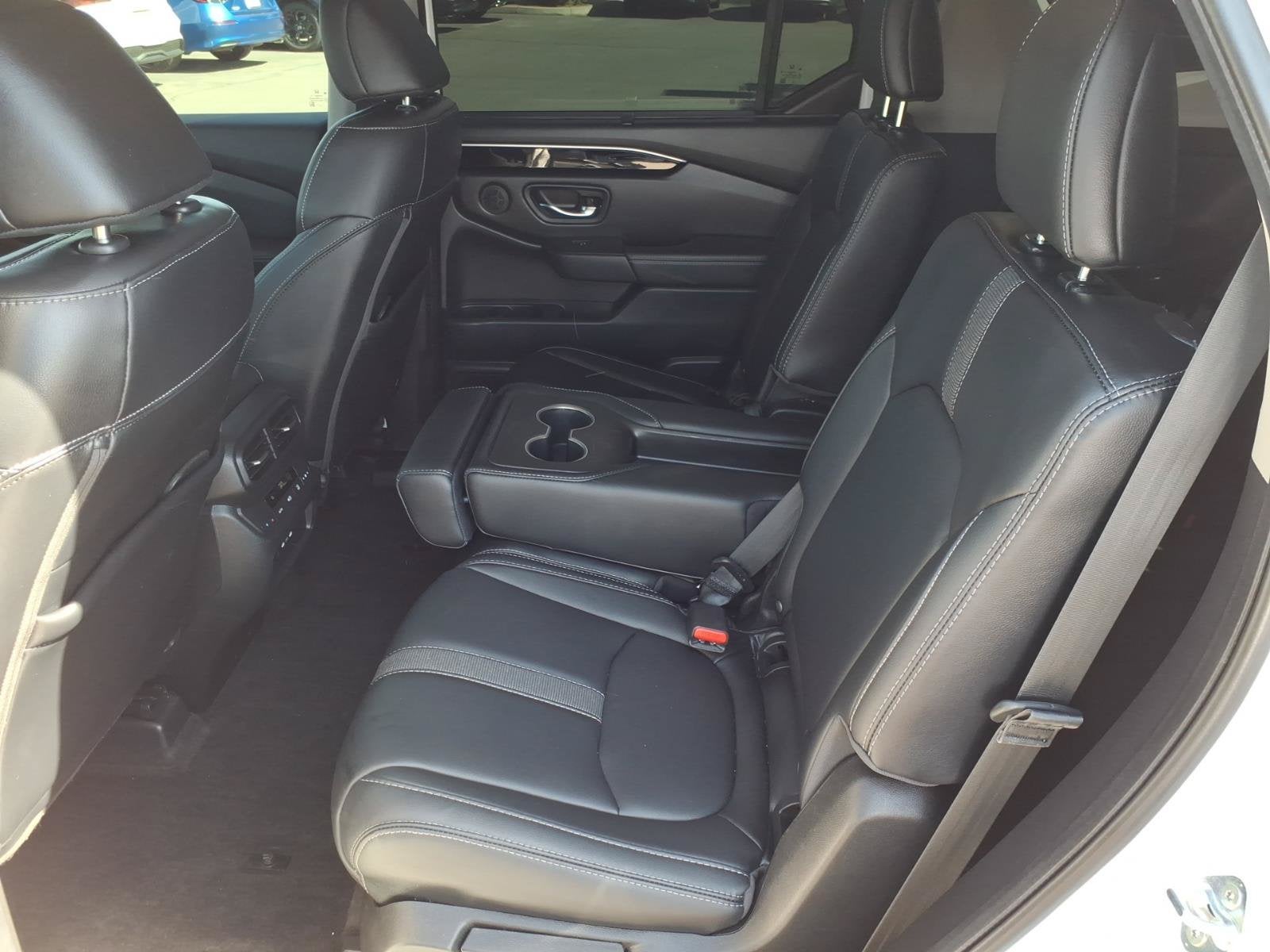2024 Honda Pilot EX-L 8 Passenger