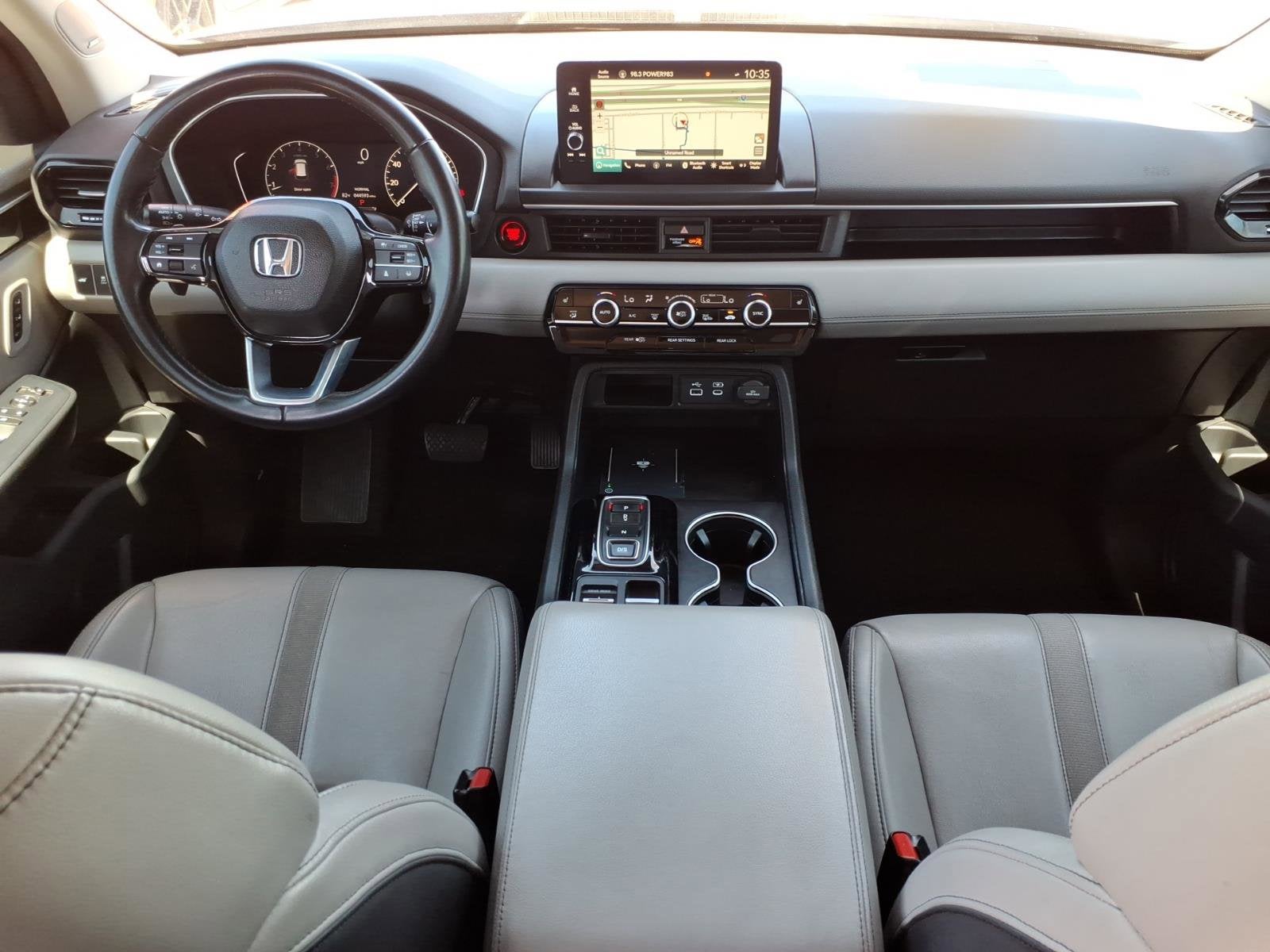 2023 Honda Pilot Touring