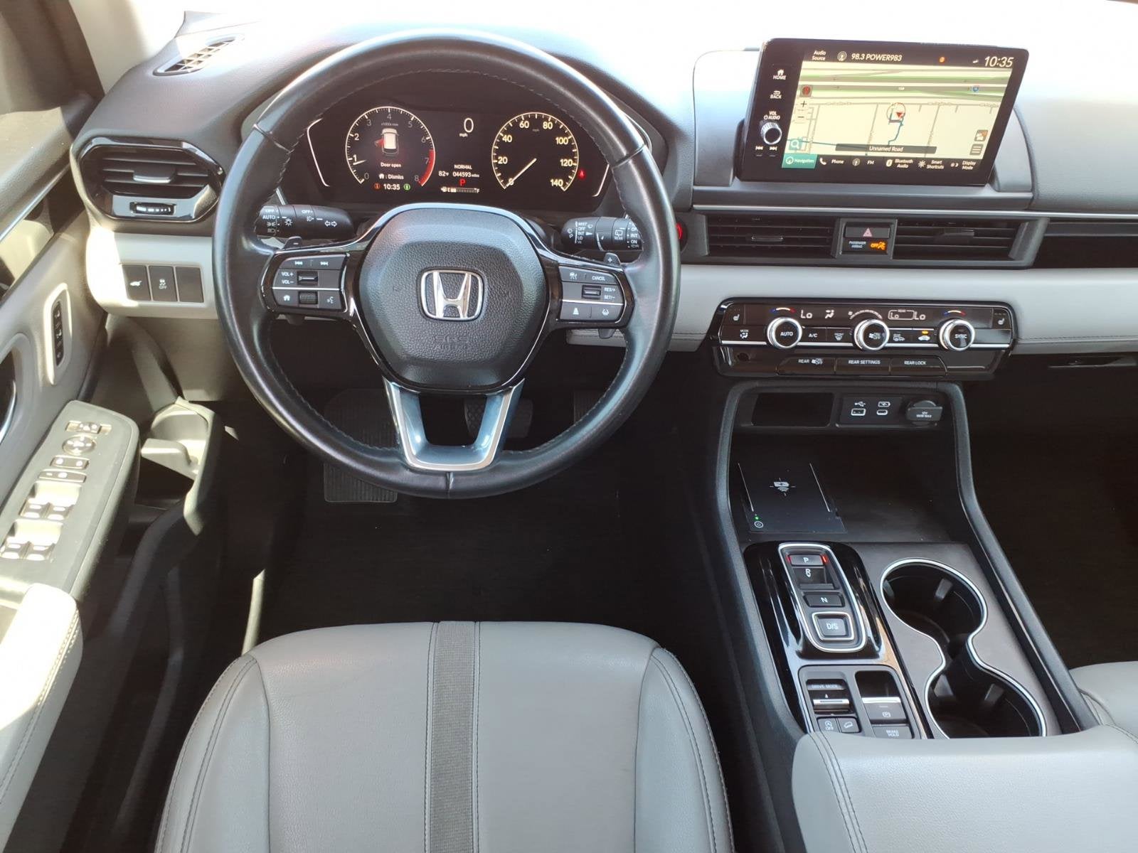 2023 Honda Pilot Touring