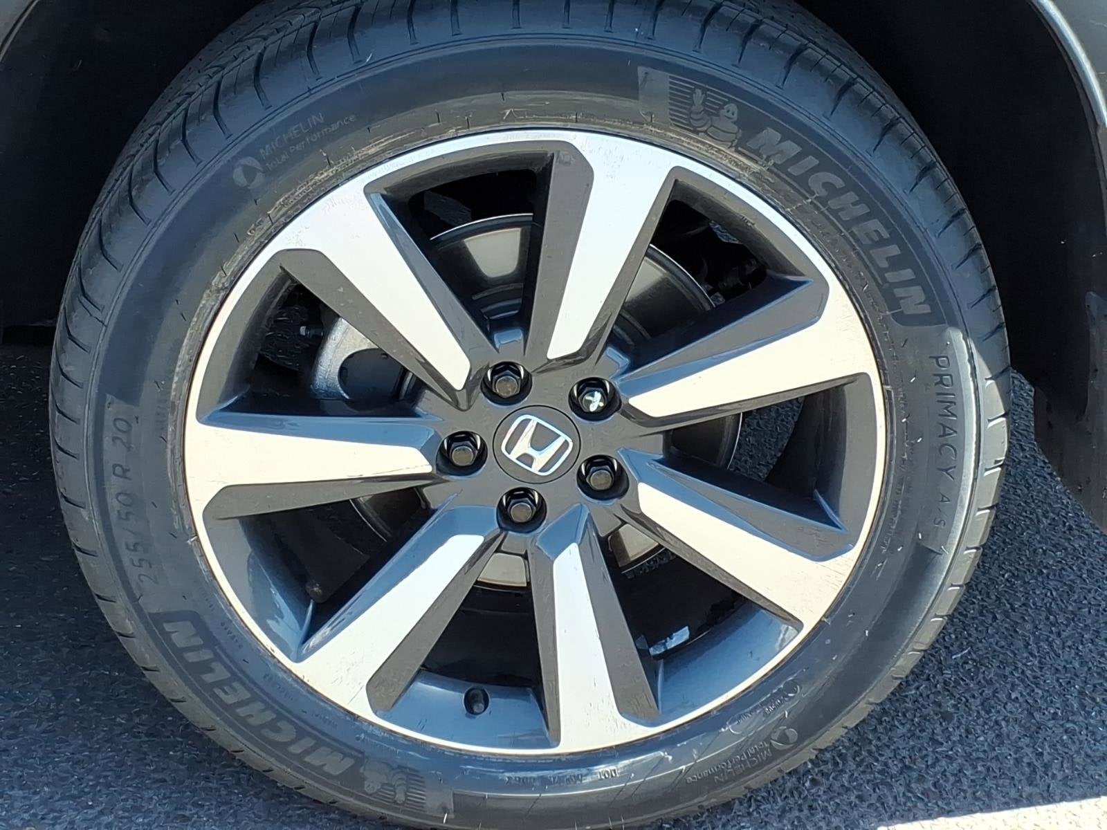 2023 Honda Pilot Touring