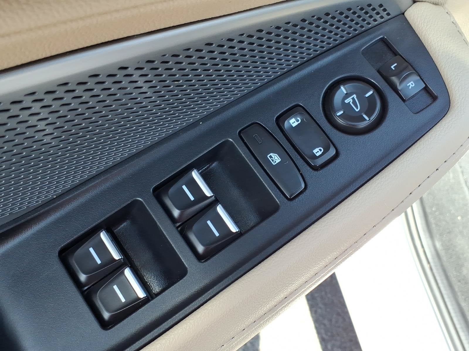 2025 Acura MDX BASE