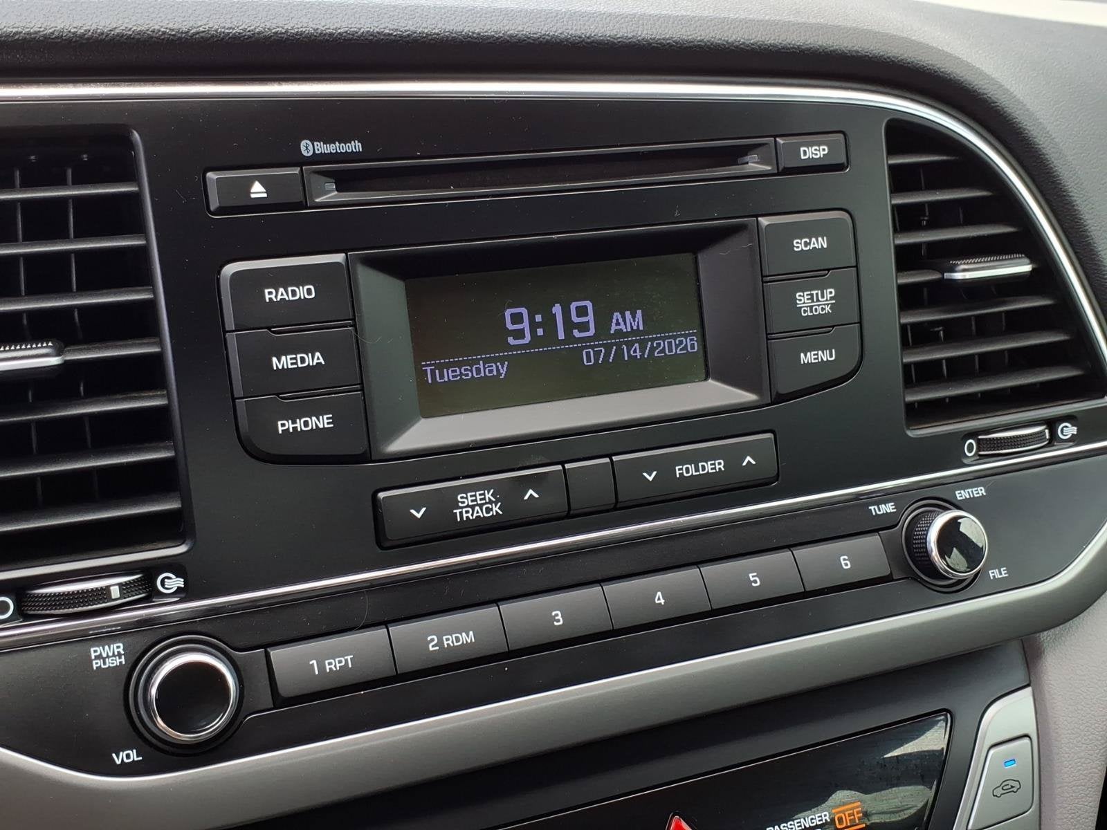2018 Hyundai Elantra SE