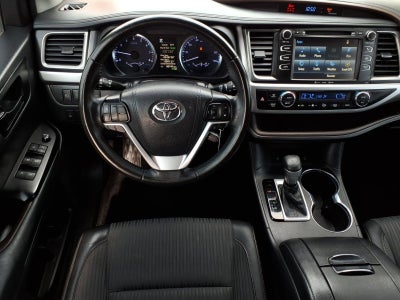 2019 Toyota Highlander Base