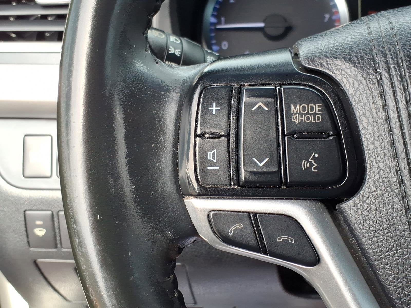 2019 Toyota Highlander Base